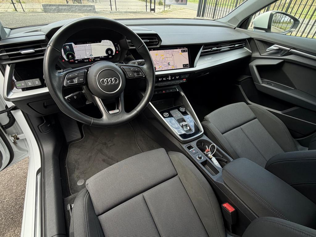 Audi A3 Sportback 40 TFSIe Advanced Sport Keyles|Matrix|Navi, Auto's, Gebruikt, 4 cilinders, Wit, 71 km/l