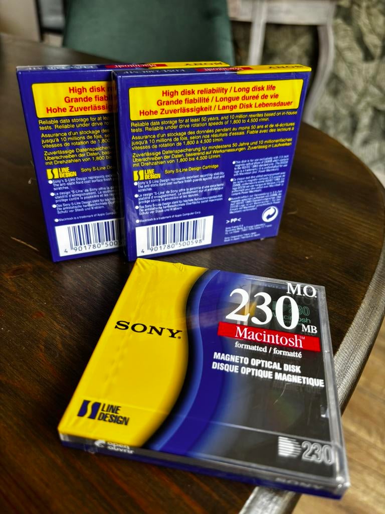 Sony Magneto Optical Disks 230 MB (nieuw in verpakking), Ophalen of Verzenden, Nieuw, Overige typen, Herschrijfbaar