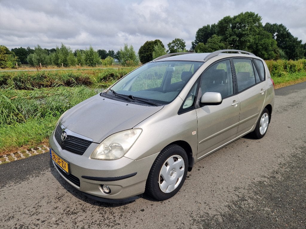 Toyota Corolla Verso 1.8 Vvt-i Nwe APK Trekhaak Airco Climat, Zwart, 4 cilinders, Origineel Nederlands, Handgeschakeld