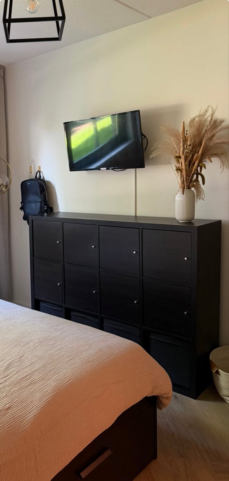 IKEA KALLAX kast met 8 deurtjes en 4 dozen, Huis en Inrichting, Ophalen of Verzenden, Gebruikt