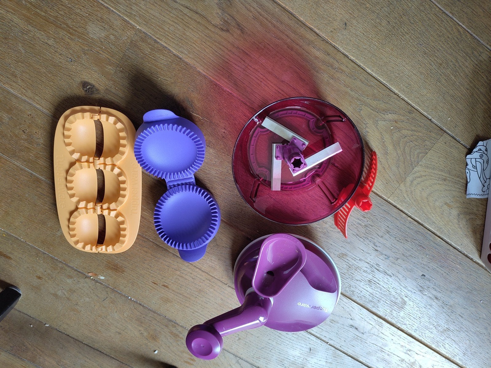 Diverse Tupperware keukenhulpjes, Huis en Inrichting, Keuken | Tupperware, Ophalen, Gebruikt, Paars, Overige typen