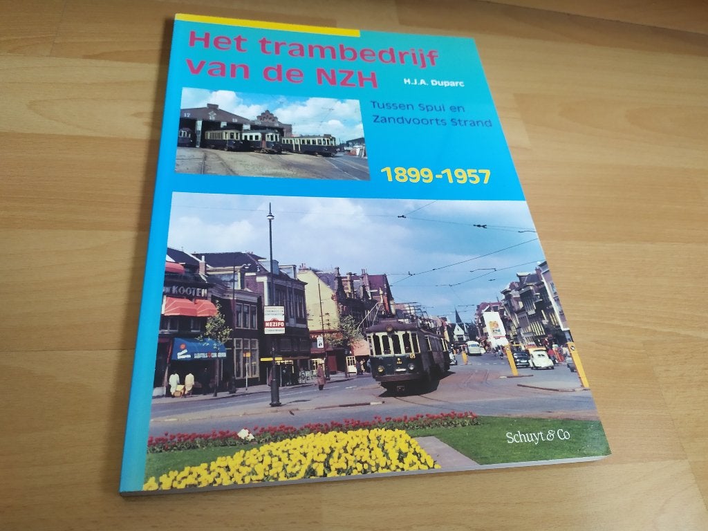 Het trambedrijf van de NZH -Tussen Spui en Zandvoorts strand, Boeken, Ophalen of Verzenden, Gelezen, Tram