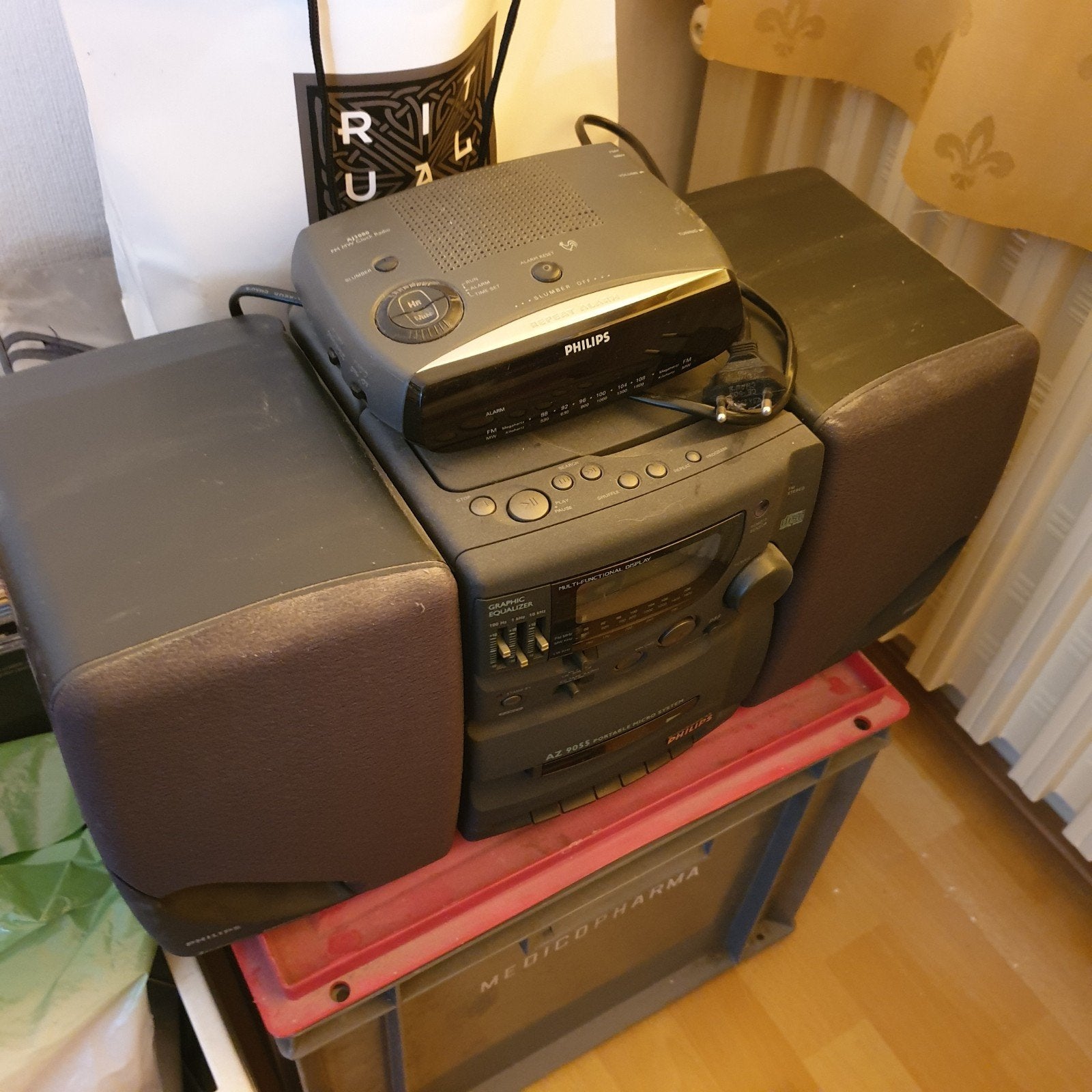 cd casette radio + losse boxen speakers of Sony gettoblaster, Ophalen
