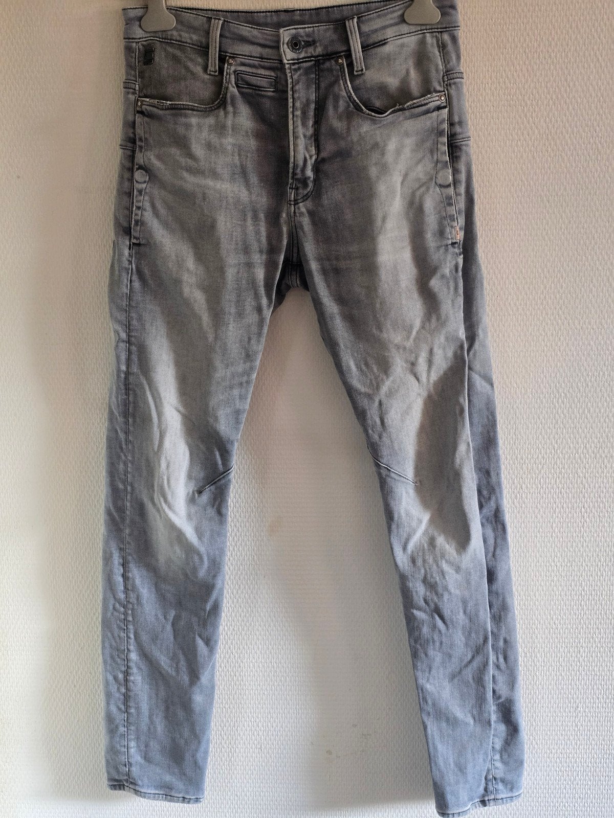 G-Star RAW D-Staq 3D Slim Jeans - Grijs (W30 L32), W32 (confectie 46) of kleiner, Ophalen of Verzenden, Grijs, Gedragen