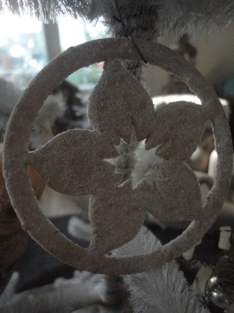 antieke RONDE WITTE BLOEM KERSTHANGER / feathertree, Ophalen of Verzenden