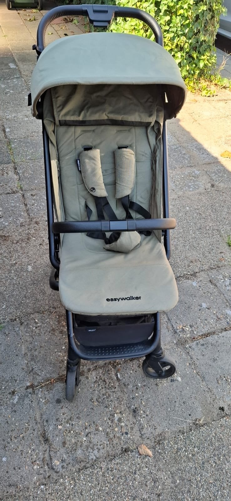 Easywalker Miley 2 Buggy - Compact en Lichtgewicht, Kinderen en Baby's, Kinderwagens en Combinaties, Ophalen, Zo goed als nieuw