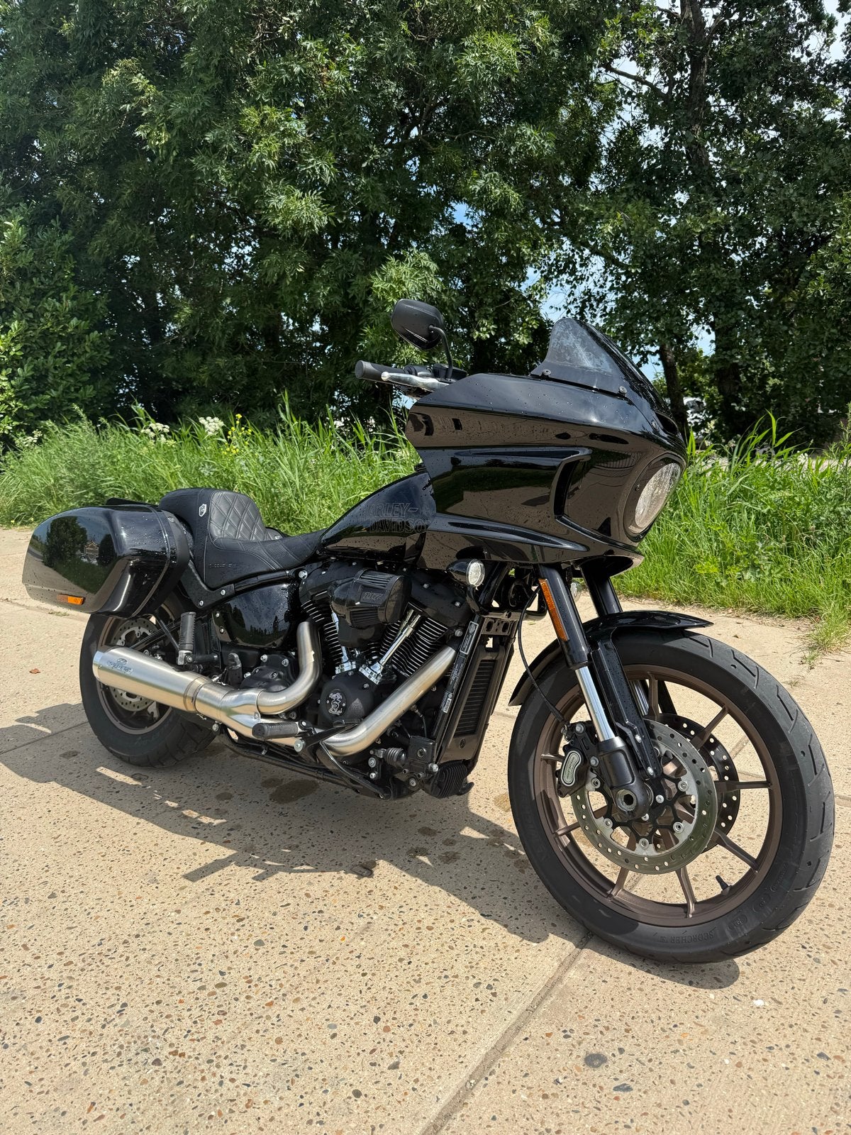 Harley Davidson Lowrider ST met Jekill & Hyde en Saddleman, Motoren, Motoren | Harley-Davidson, 2 cilinders, Occasion, Traction Control
