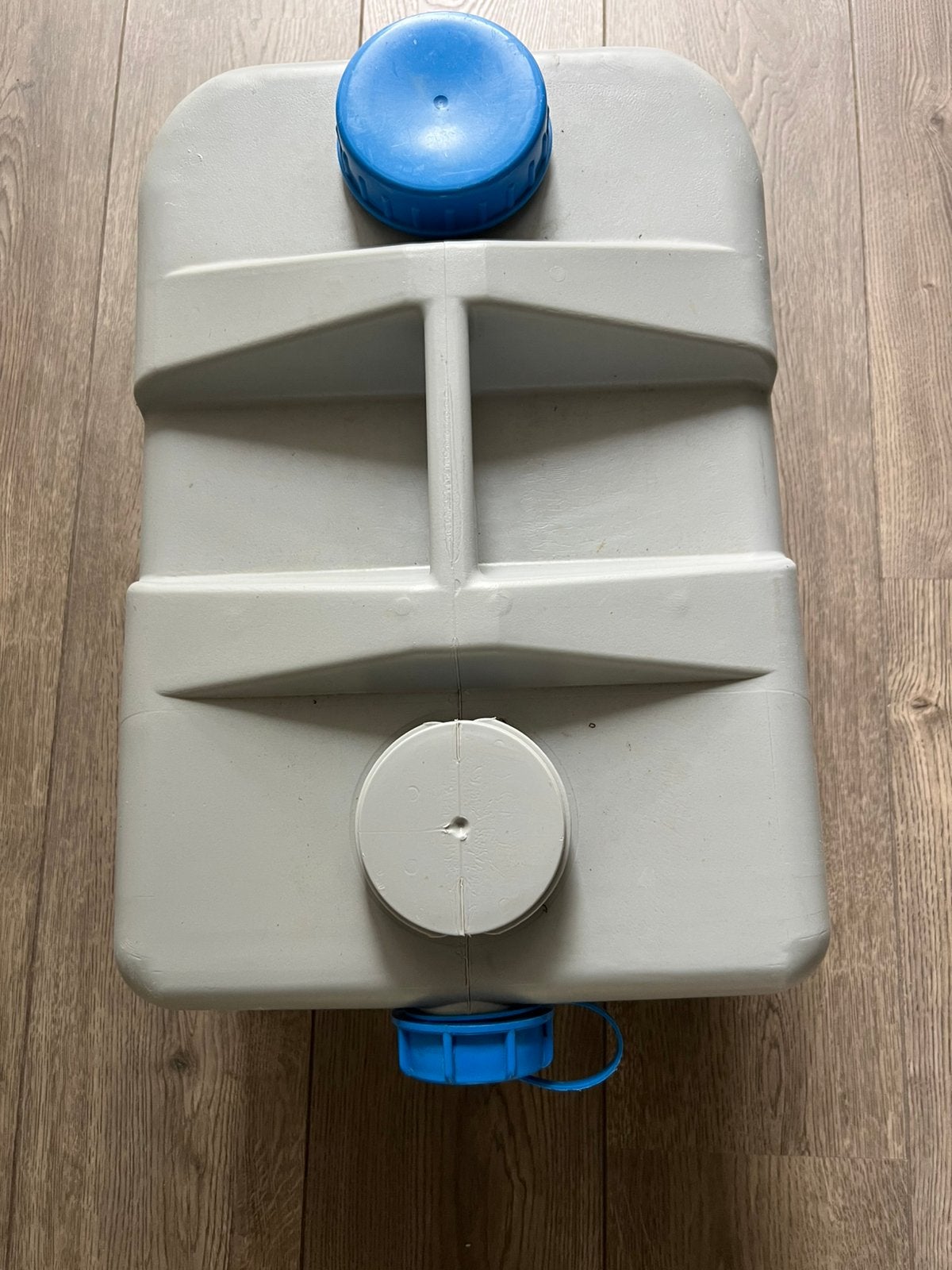 Vuilwatertank zgan, Ophalen, Zo goed als nieuw
