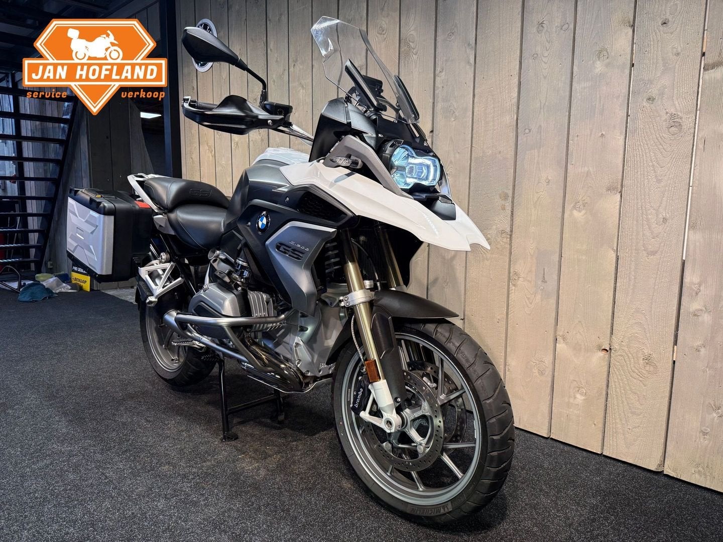BMW R 1200 GS (bj 2017) 7,424 km, 2 cilinders, Motorrijbewijs A, Bedrijf, Meer dan 35 kW