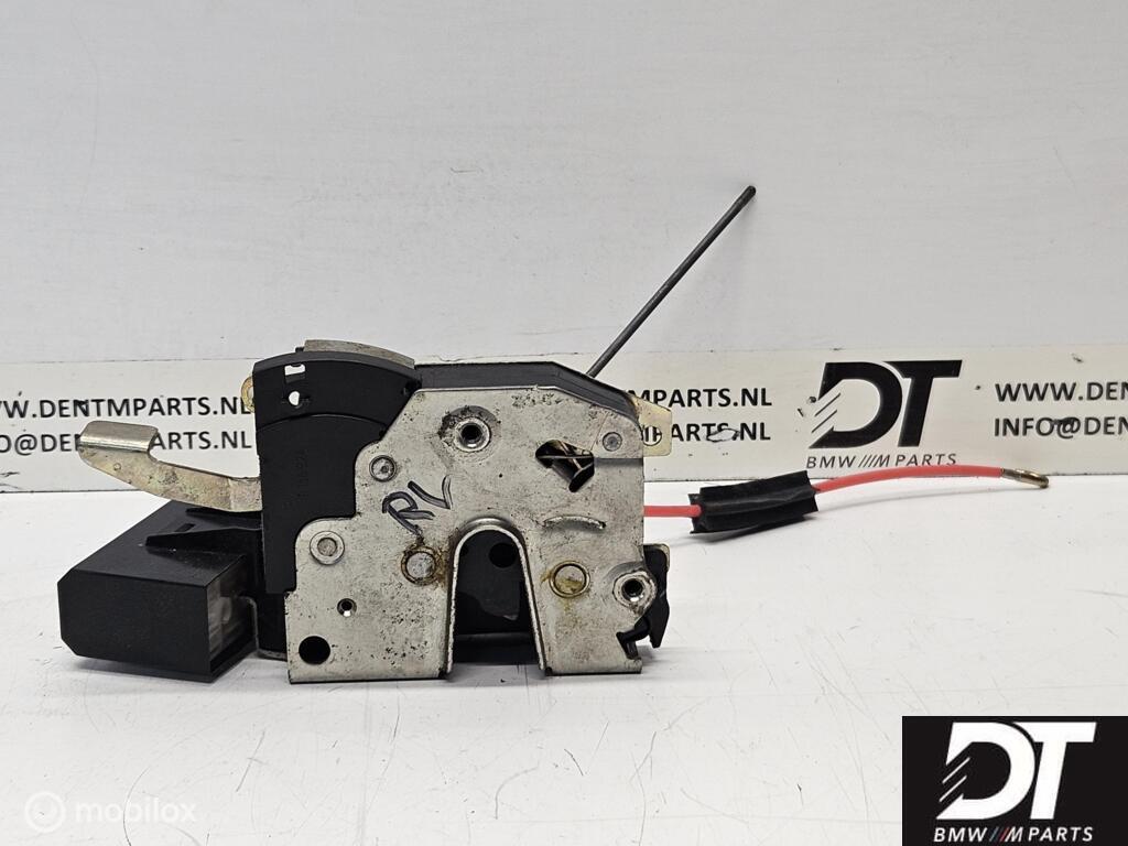 Deurslot mechaniek rechtsvoor BMW 5-serie E34 51218168924, Auto-onderdelen, Gebruikt, Ophalen of Verzenden, BMW, BMW