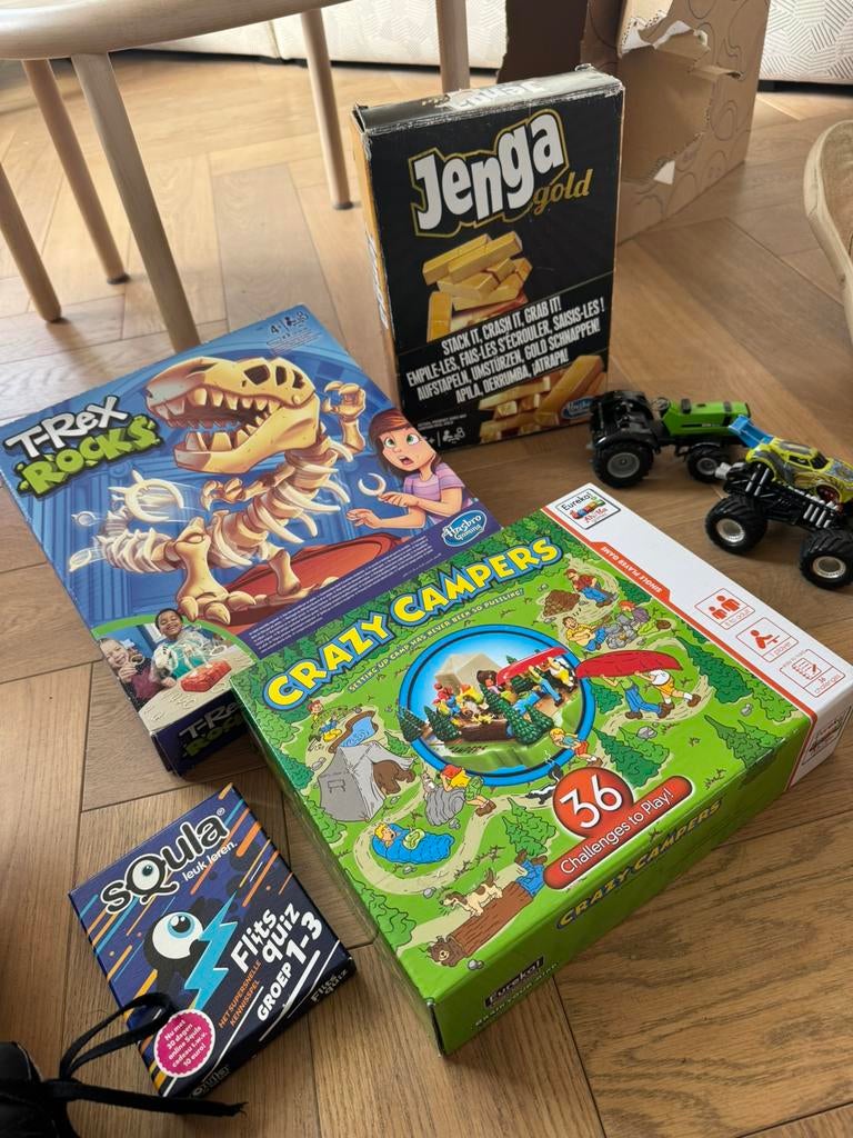 Spelletjes 3-8jaar: Jenga, Crazy Campers, T-Rex Rocks, Squla, Ophalen of Verzenden, Zo goed als nieuw