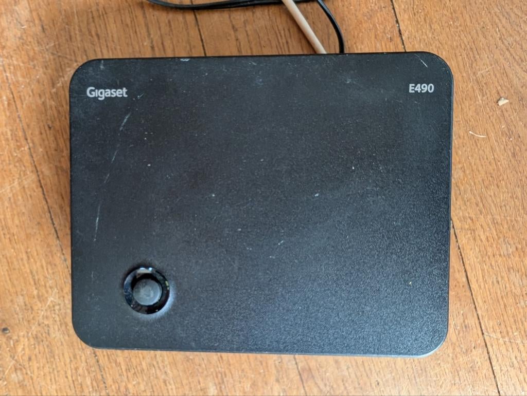 Gigaset basisstation E490 en lader voor E49H, Telecommunicatie, Ophalen of Verzenden, Gebruikt, 1 handset