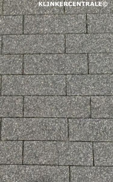 250m2 grijs antrac. betonklinkers 33x11x8cm langform. romano