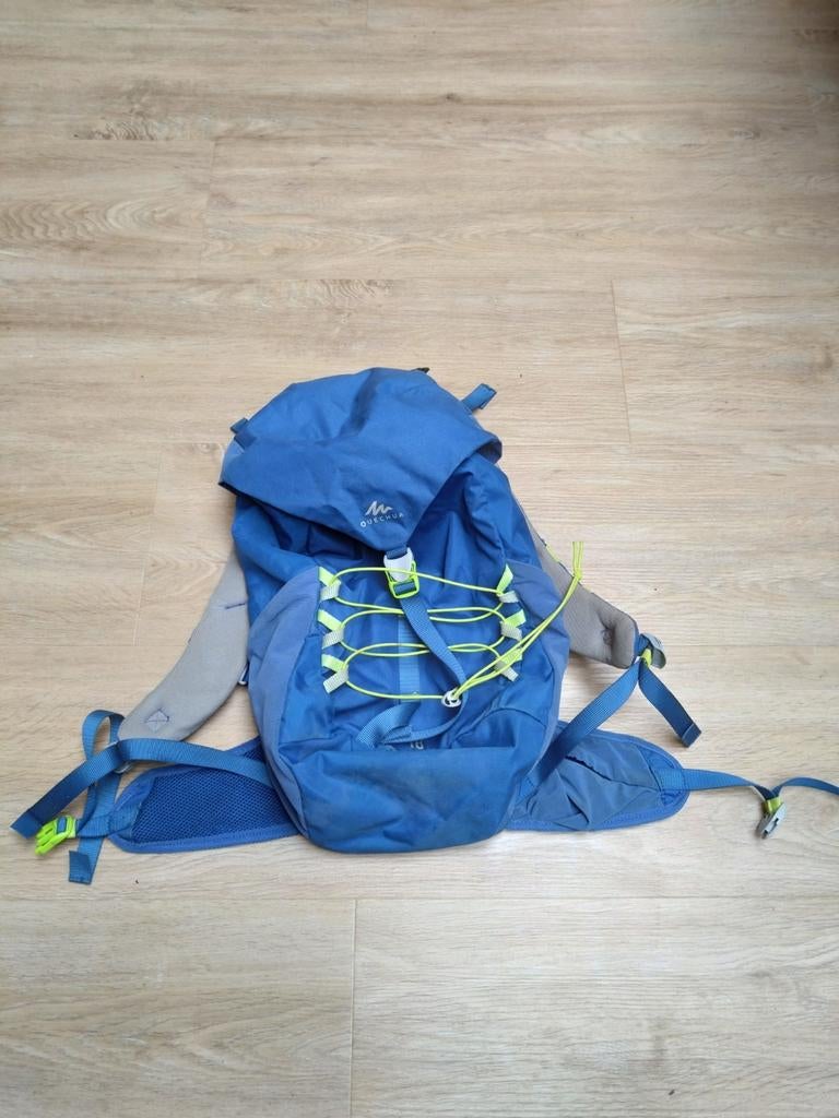 Quechua rugzak - Ideaal voor dagtochten, Ophalen of Verzenden, Gebruikt, Rugzak