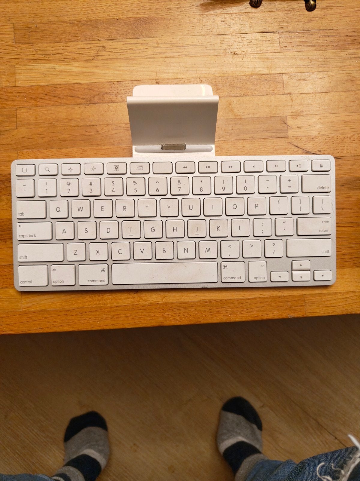 iPad houder met draadloos toetsenbord, Gebruikt, Ophalen of Verzenden, Draadloos, Qwerty