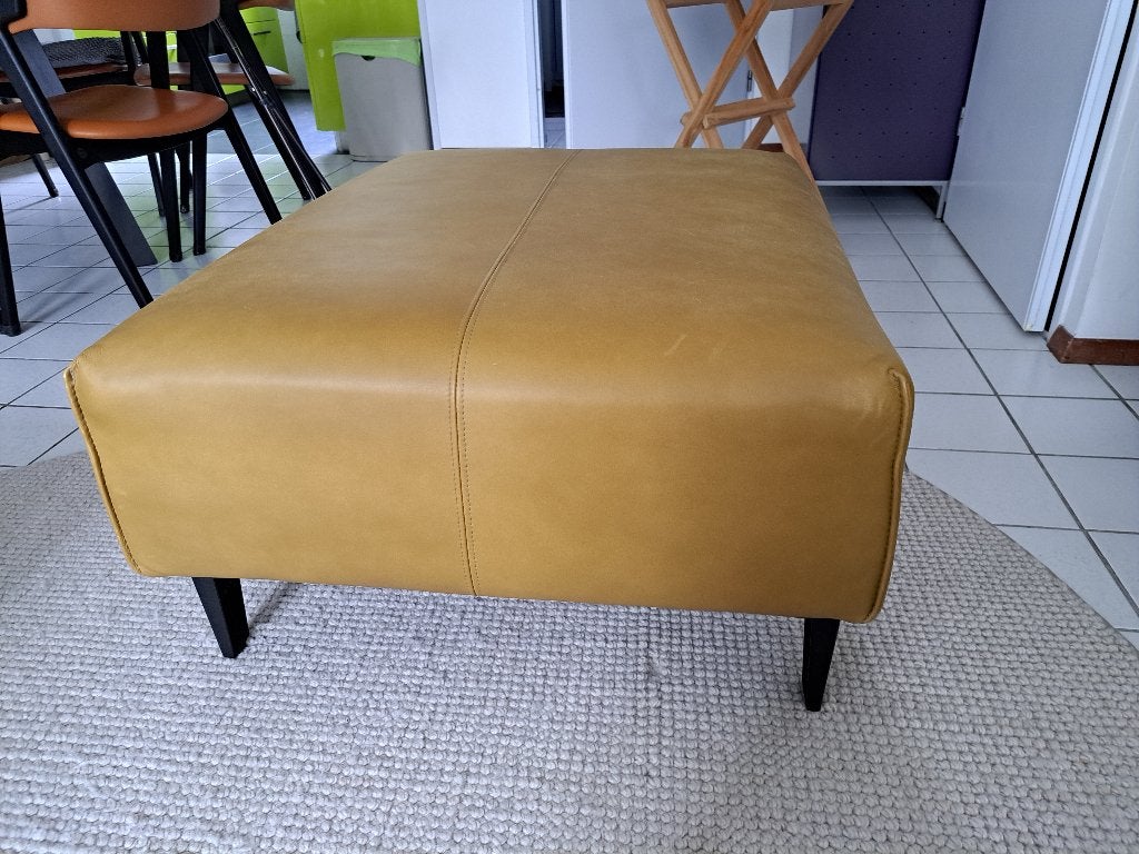 Foto 3 van bankstel en catch hocker (poef)  Kleur Kiwi
