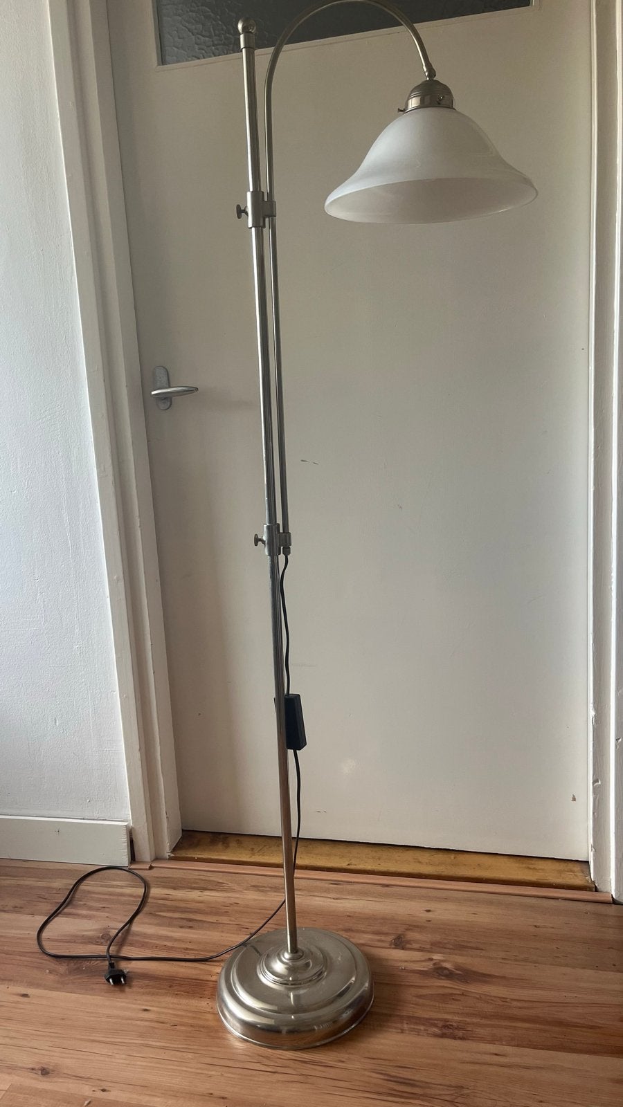 Stijlvolle art deco staande lamp met glazen kap, Gebruikt, Glas, 150 tot 200 cm, E27 (groot)