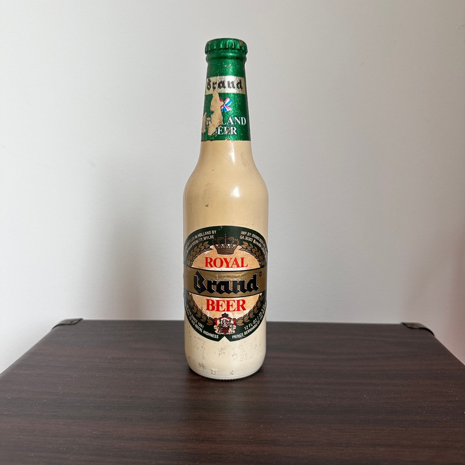 Vintage Royal Brand Beer fles - Zeldzaam verzamelobject, Verzamelen, Biermerken, Ophalen of Verzenden, Gebruikt, Flesje(s), Brand