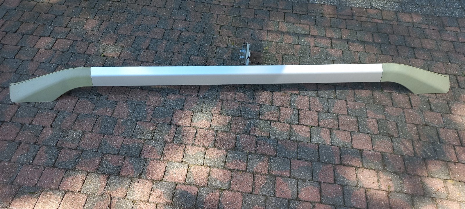 Dak spoiler  aluminium  (fend), Ophalen
