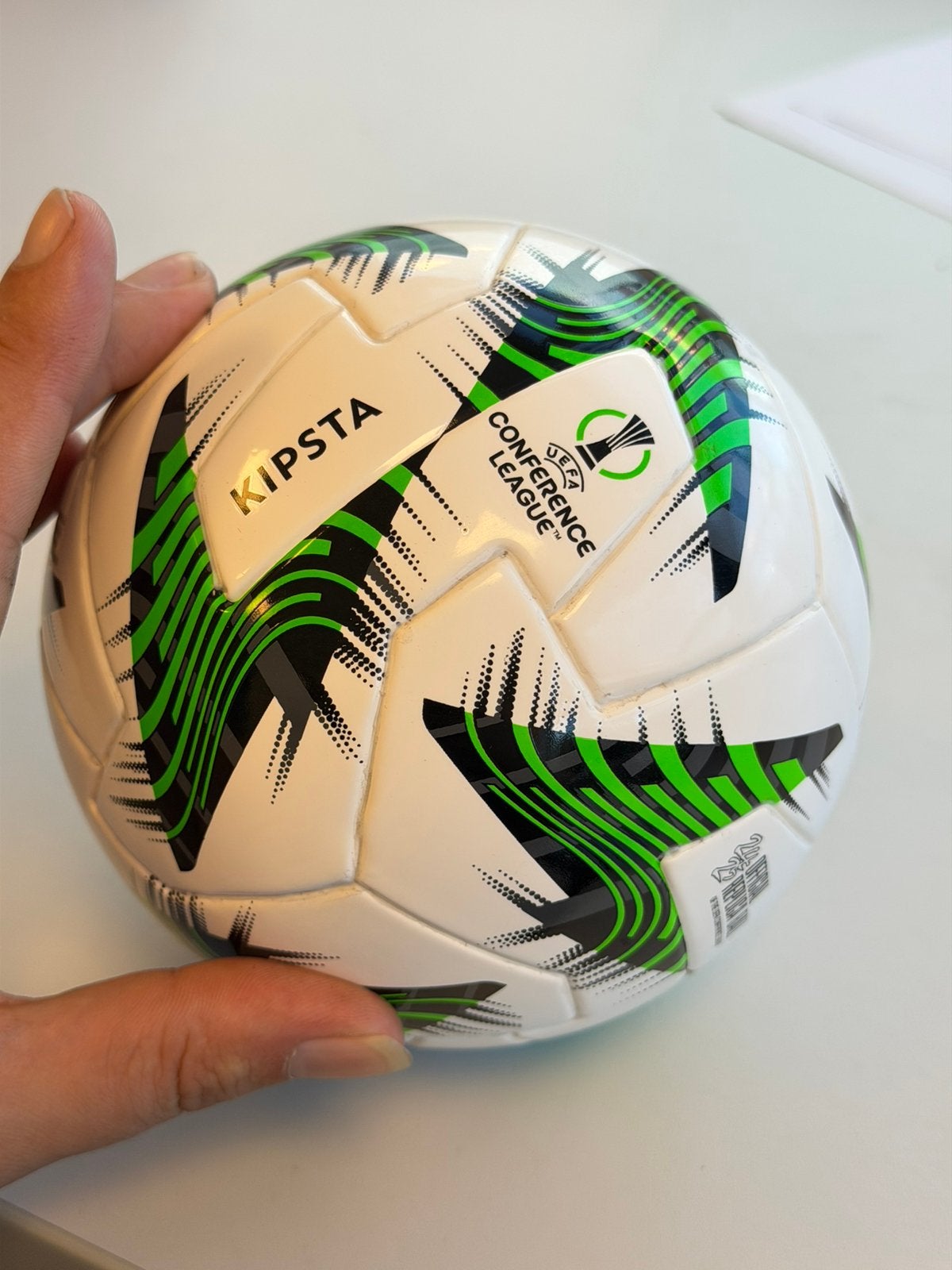 KIPSTA UEFA Conference League 24/25 Mini Bal Maat size 1, P, P, P, Nieuw
