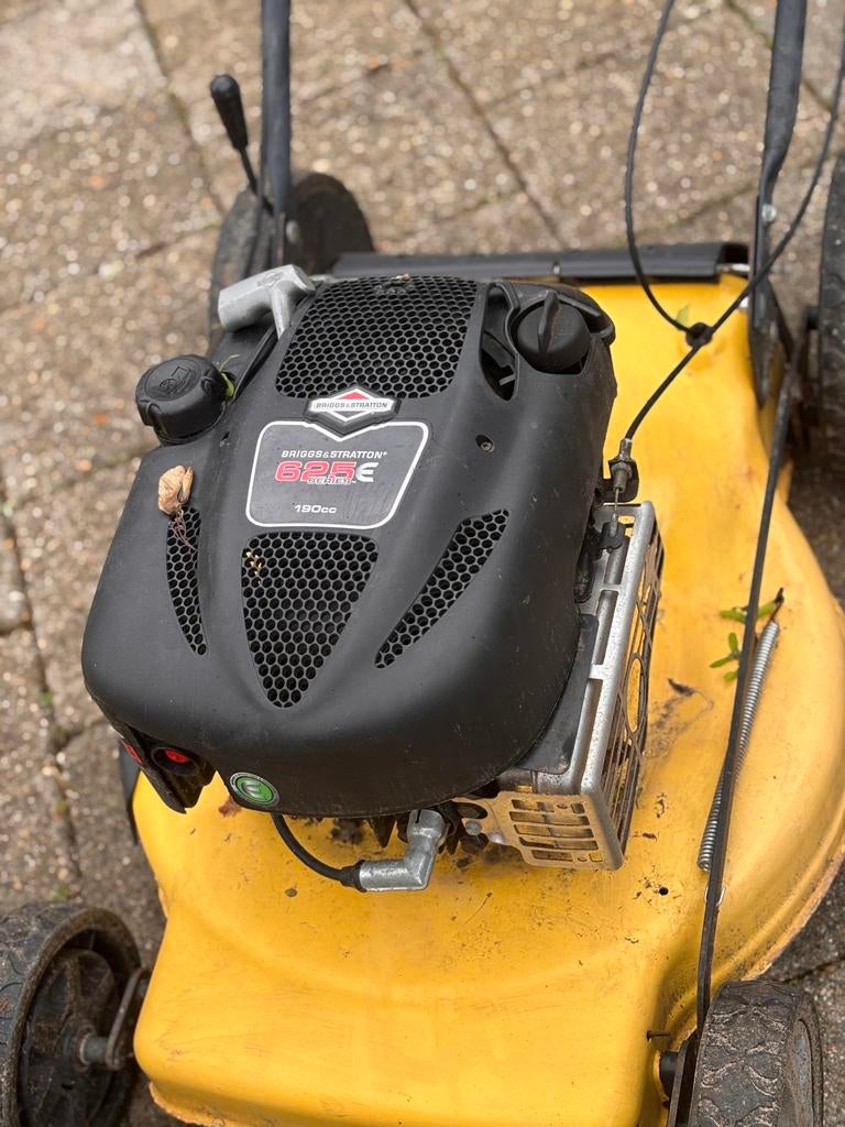 Briggs & Stratton 625E Series 190cc Benzine Grasmaaier, Tuin en Terras, Grasmaaiers, Ophalen, Cirkelmaaier, Zo goed als nieuw