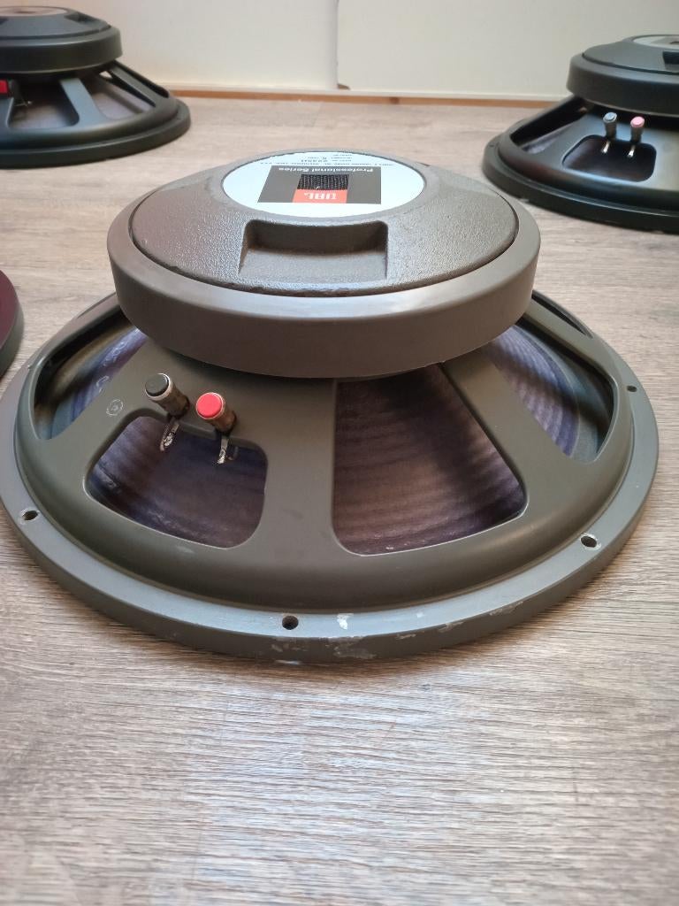 JBL vintage 2235 H speaker, Audio, Tv en Foto, Luidsprekers, Zo goed als nieuw, Subwoofer, 120 watt of meer, JBL, Ophalen of Verzenden
