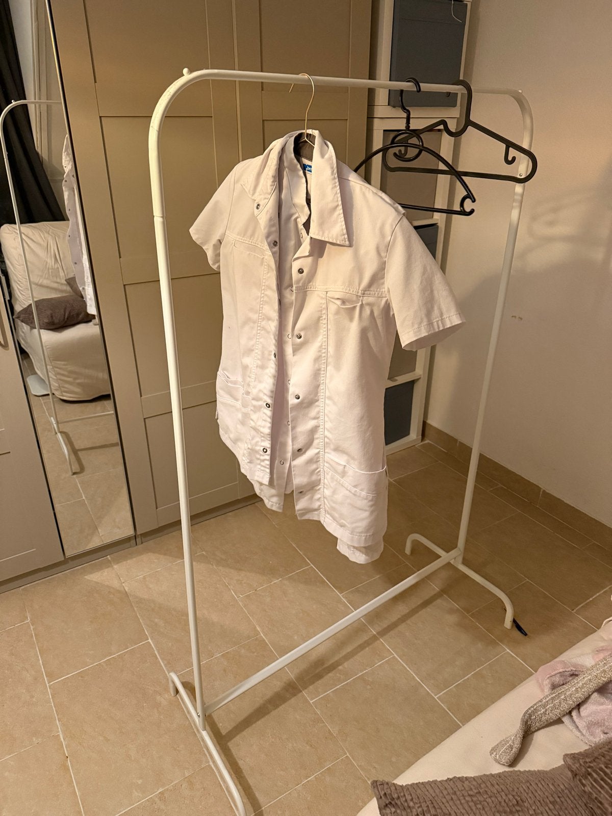 Wit IKEA Kledingrek - Praktisch en Stijlvol, Kleding | Dames, Ophalen, Gebruikt