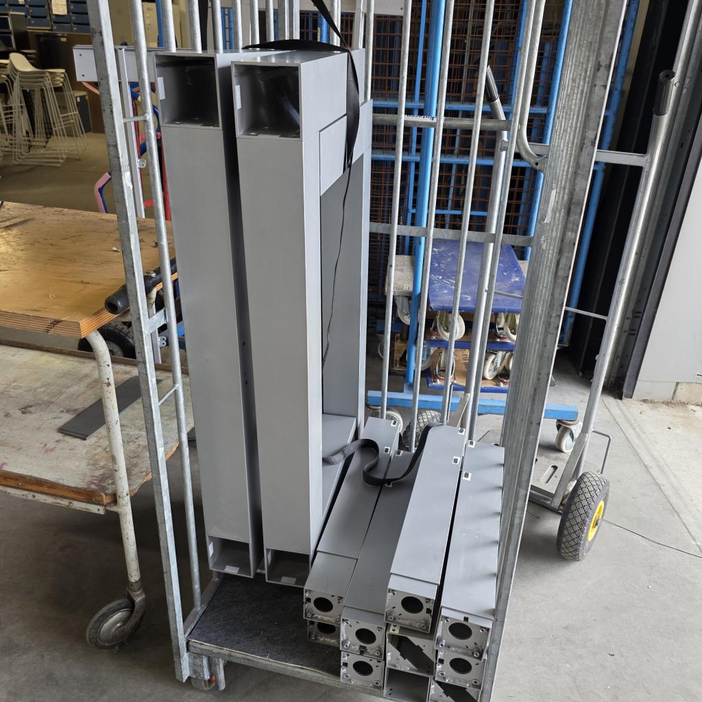 Aantal aluminium kokers 84 / 90 100 mm vierkant, Niet ingevuld, Gebruikt, Niet ingevuld, Niet ingevuld