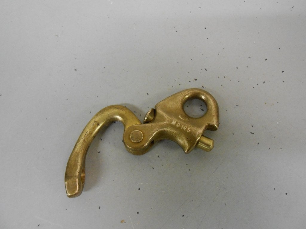 Snapsluiting met vast oog, brons € 14,50, Ophalen of Verzenden, Nieuw, Overige typen