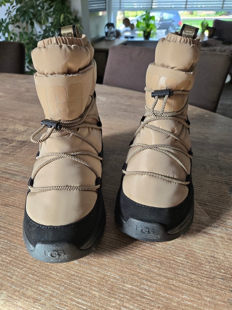 ugg snowboots, Kleding | Dames, UGG, Beige, Snowboots, Ophalen of Verzenden