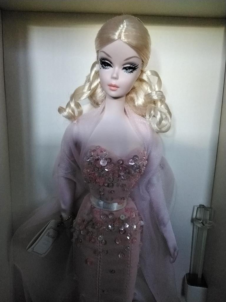 Barbie silkstone  Fashion Model Collection Mermaid Gown, Ophalen of Verzenden, Nieuw, Barbie