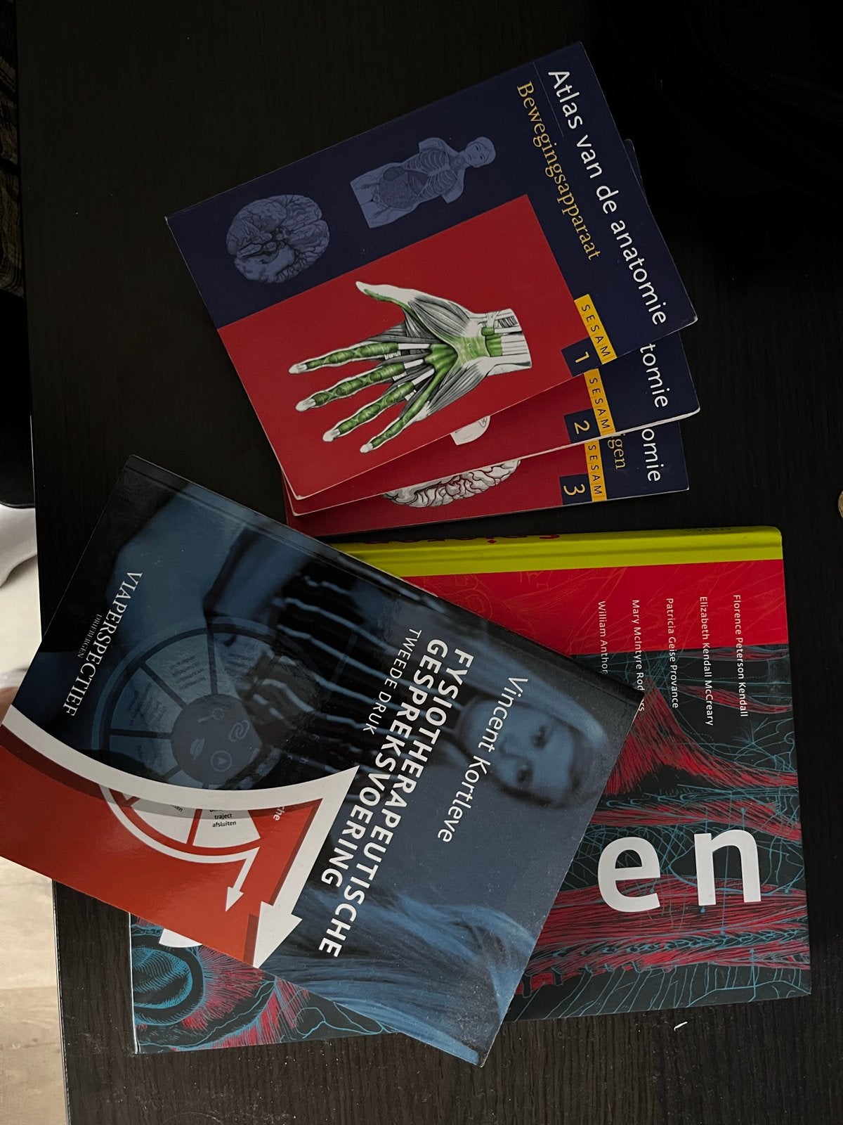 Fysiotherapie boeken: Anatomie, Spieren, Gespreksvoering, Boeken, Studieboeken en Cursussen, Ophalen of Verzenden, Beta, Zo goed als nieuw