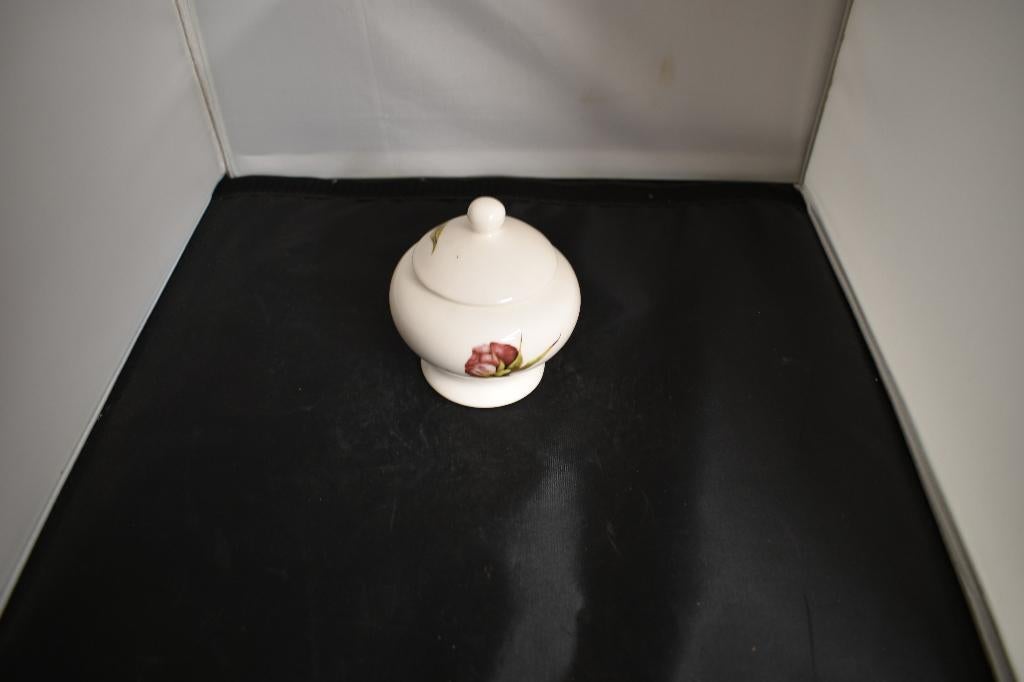 Suikerpot Jet Peony servies, Overige typen, Nieuw, Ophalen of Verzenden, Turfstekerstraat 21, 1431GD Aalsmeer