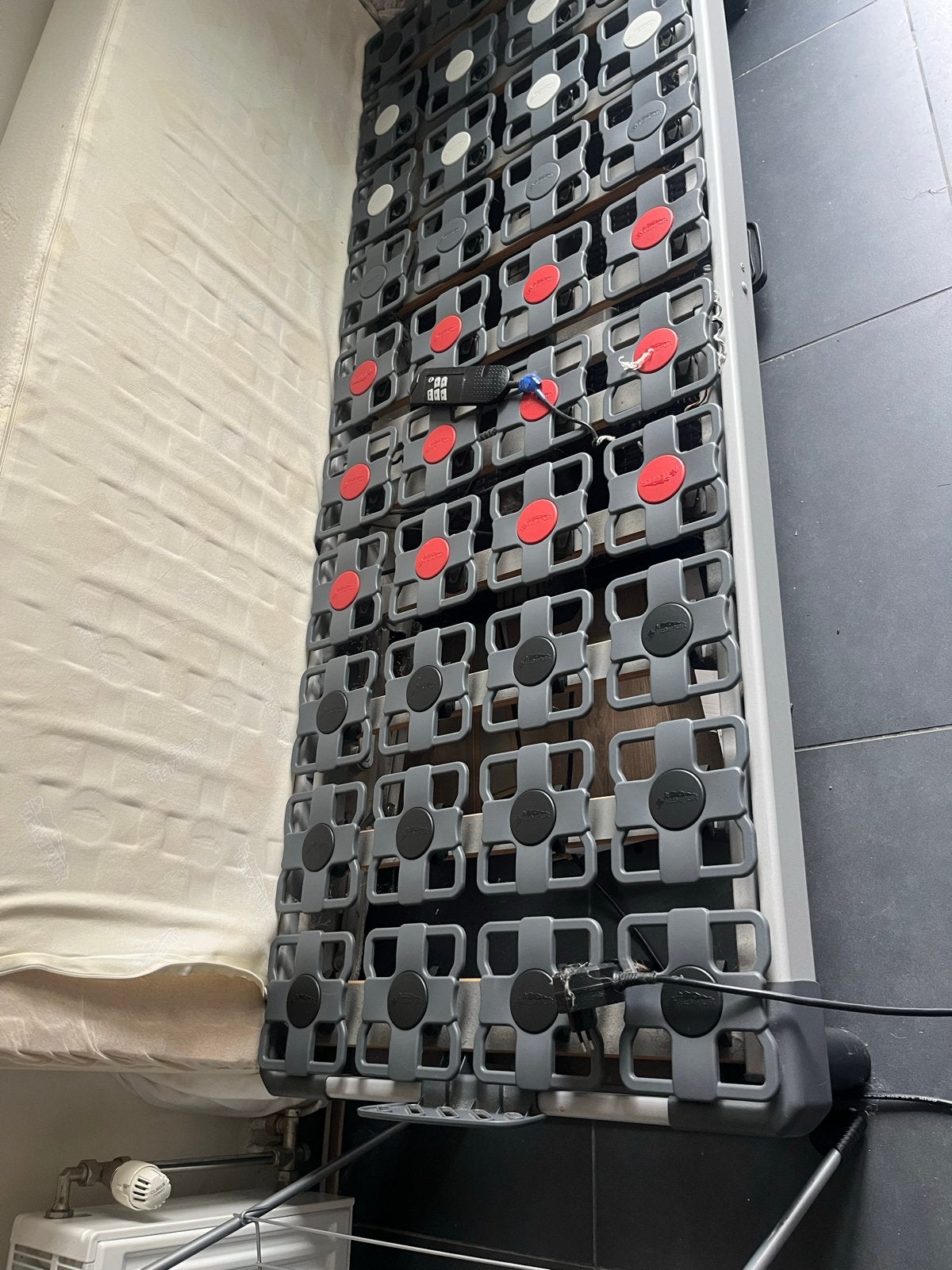 Elektrisch verstelbaar Tempur bed met matras (70x190), Ophalen, 190 cm of minder, Verstelbaar, Gebruikt