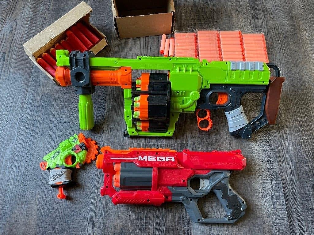 Nerf Zombie Doominator, Mega CycloneShock, veel nieuwe darts, Ophalen of Verzenden, Zo goed als nieuw