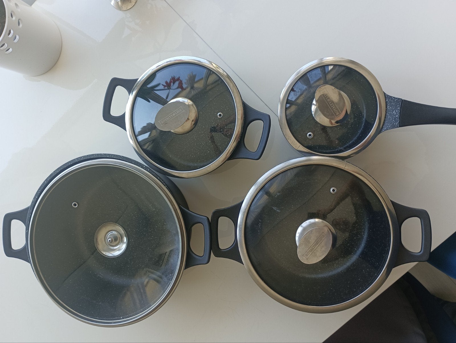 Pannenset 4 stuks - Zwart, Huis en Inrichting, Keuken | Potten en Pannen, Ophalen, Rvs, Pannenset