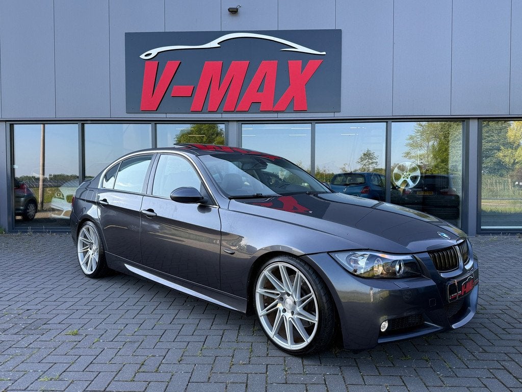 BMW 330i M-Sport AUT Dak Xenon AFS Carplay Keyless Go Memory, Auto's, Automaat, Achterwielaandrijving, Zwart, 259 pk