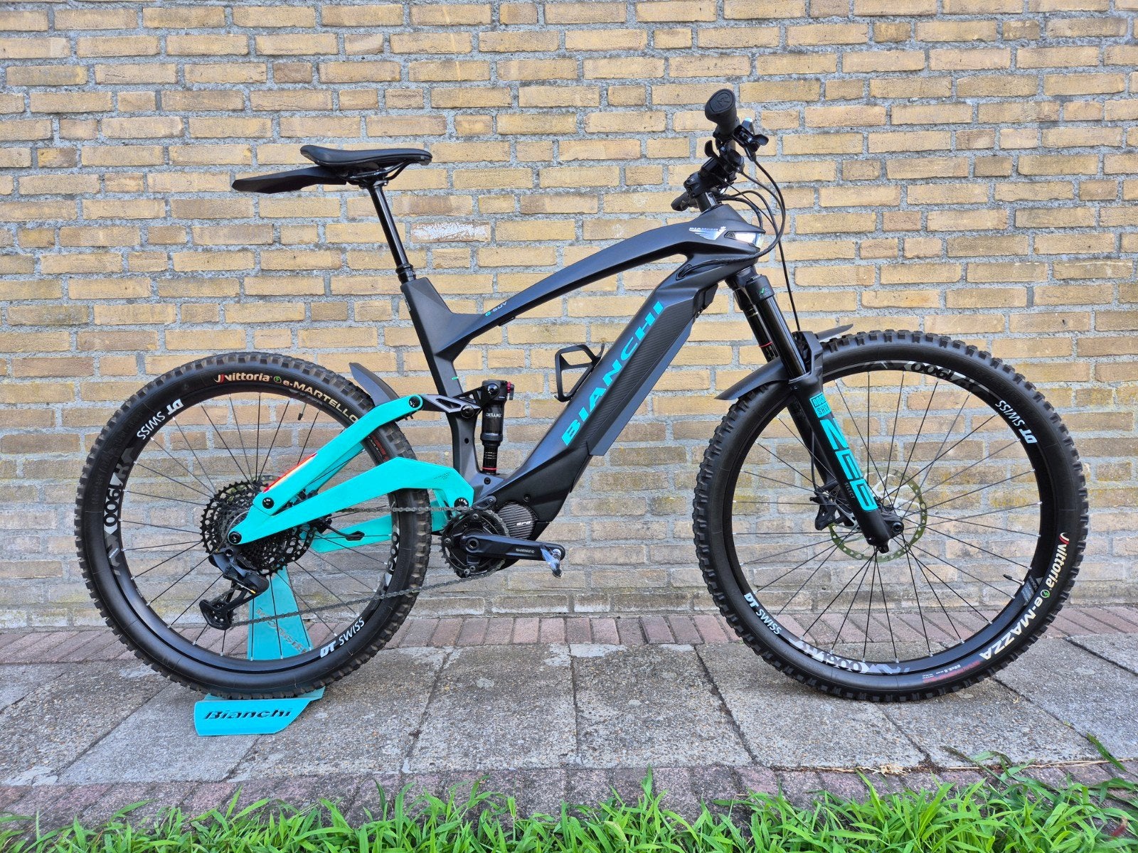 Bianchi E-SUV full carbon ATB 700wh, Fietsen en Brommers, Fully, Zo goed als nieuw, Schijfrem, 53 tot 57 cm