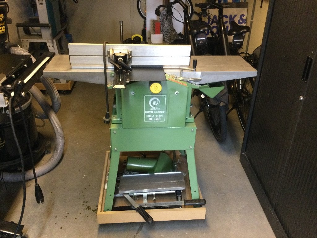 Elektra Beckum HC260 Vlak- en Vandikte, Ophalen, Gebruikt, Elektrisch