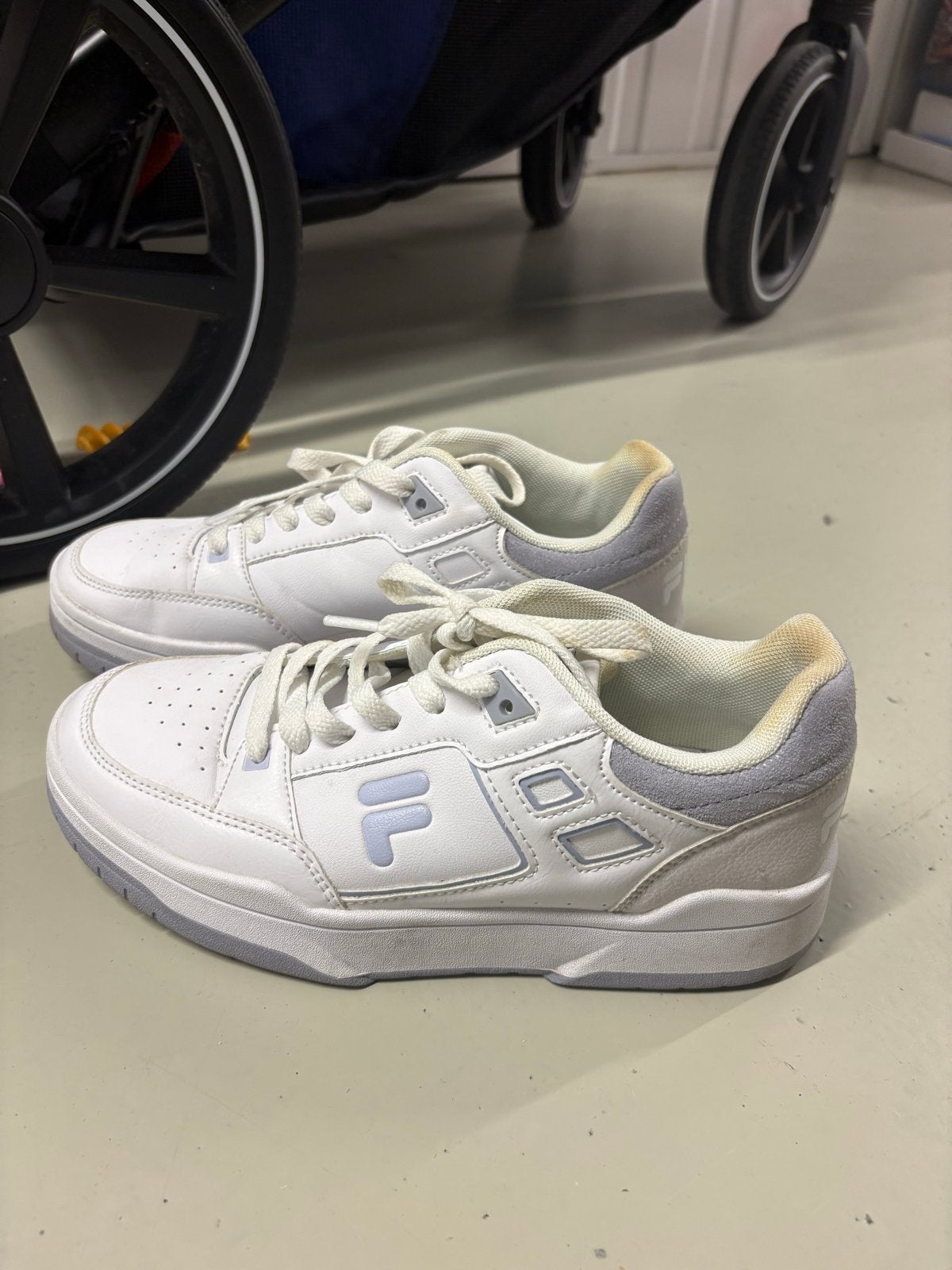 Witte FILA sneakers - Maat 38, Ophalen, Gedragen, Wit, Sneakers of Gympen