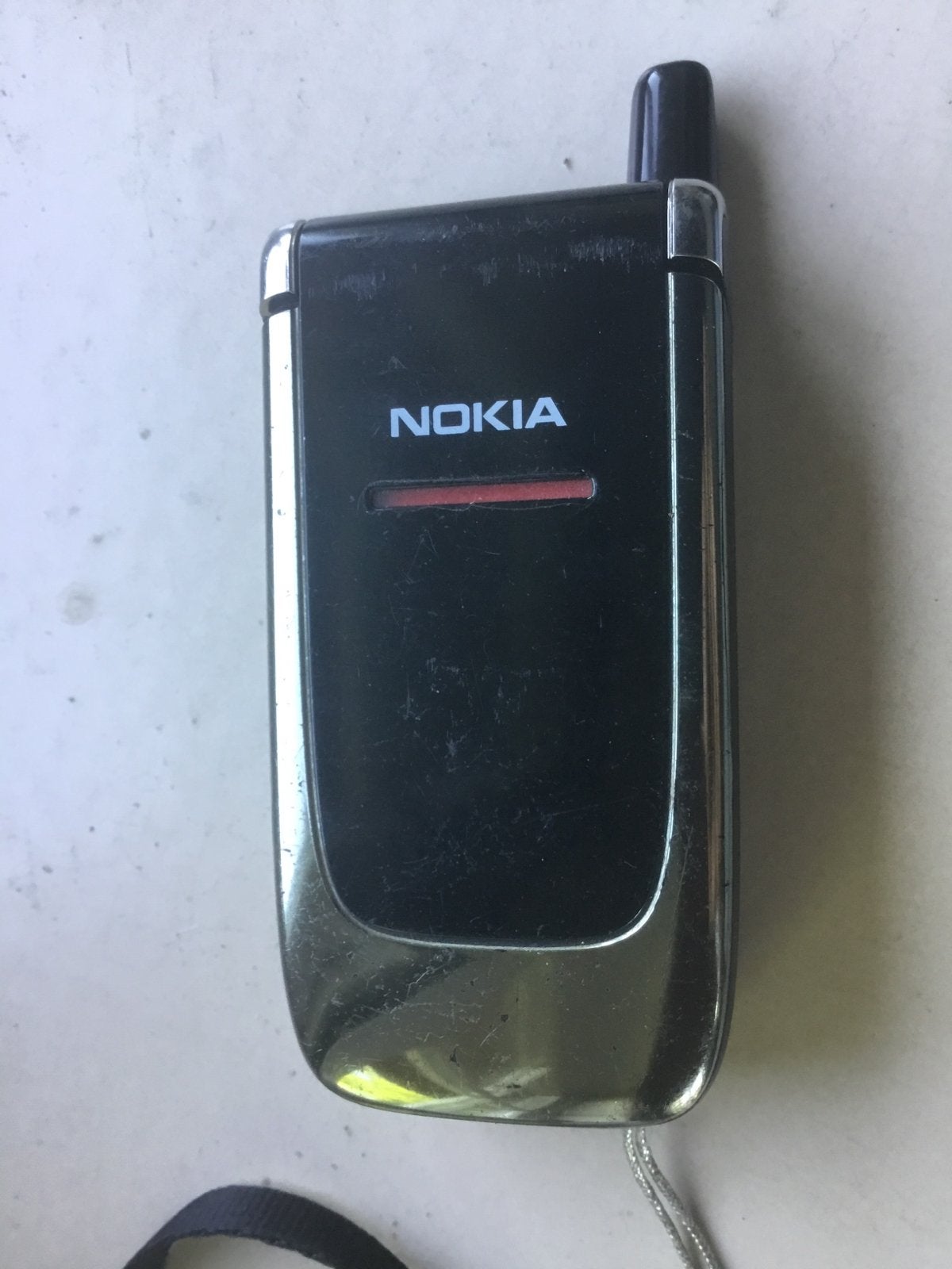 Nokia 6060 uit 2006 - Klassieke Klaptelefoon, Telecommunicatie, Gebruikt, Geen camera, Zwart, Fysiek toetsenbord