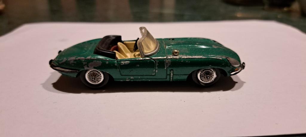 Jaguar e type 1:43, Hobby en Vrije tijd, Modelauto's | 1:43, Ophalen of Verzenden, Auto, Overige merken
