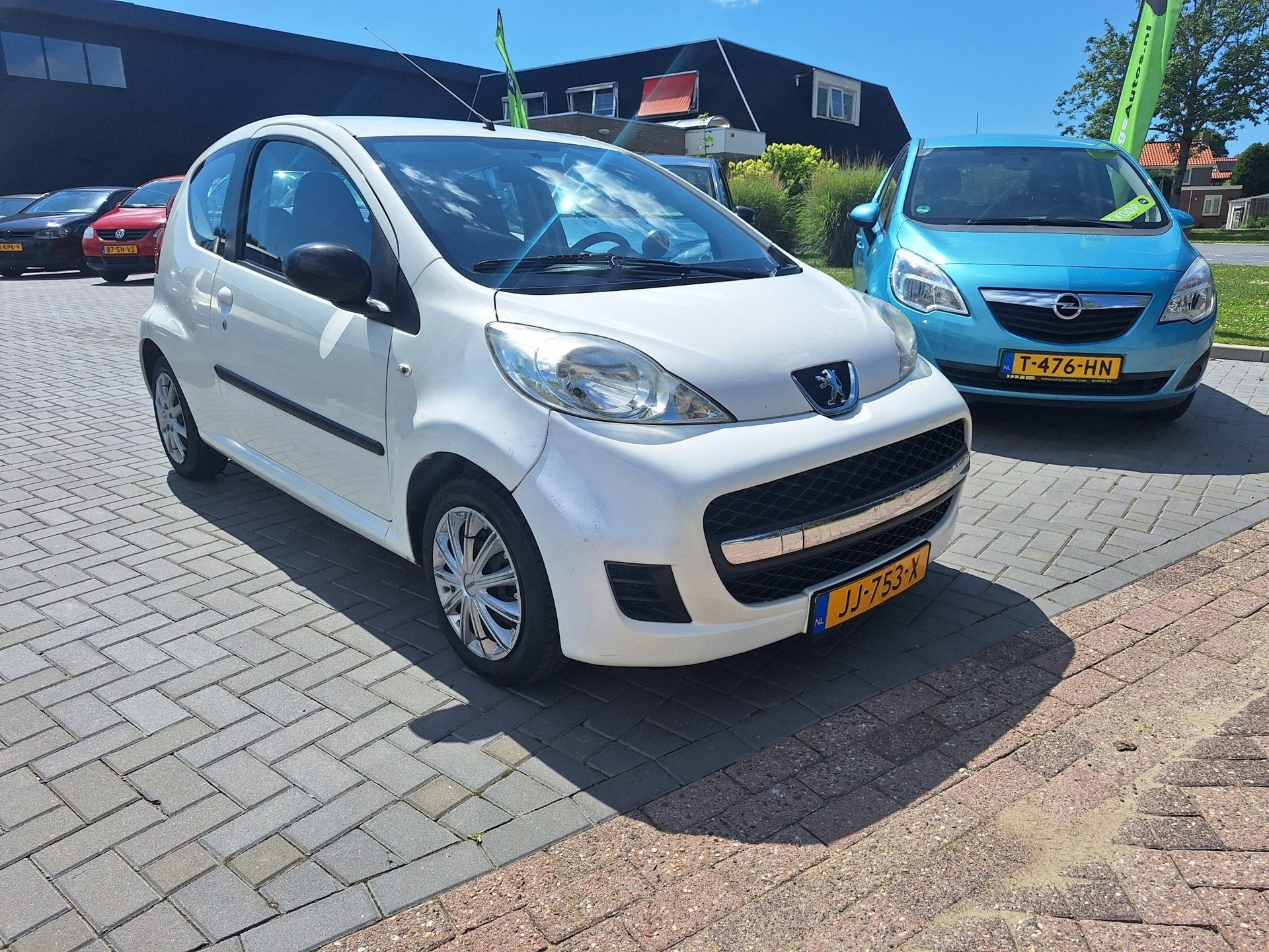 Peugeot 107 1.0-12V Millesim 200 / APK juni 2027, Auto's, Voorwielaandrijving, Euro 5, Gebruikt, 4 stoelen