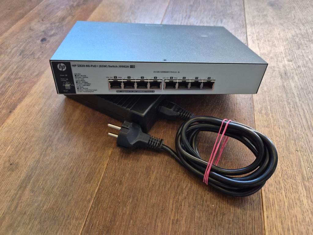 HP OfficeConnect 1820 8G PoE+ 65W Netwerk Switch J9982A  HPE, Ophalen of Verzenden, Zo goed als nieuw