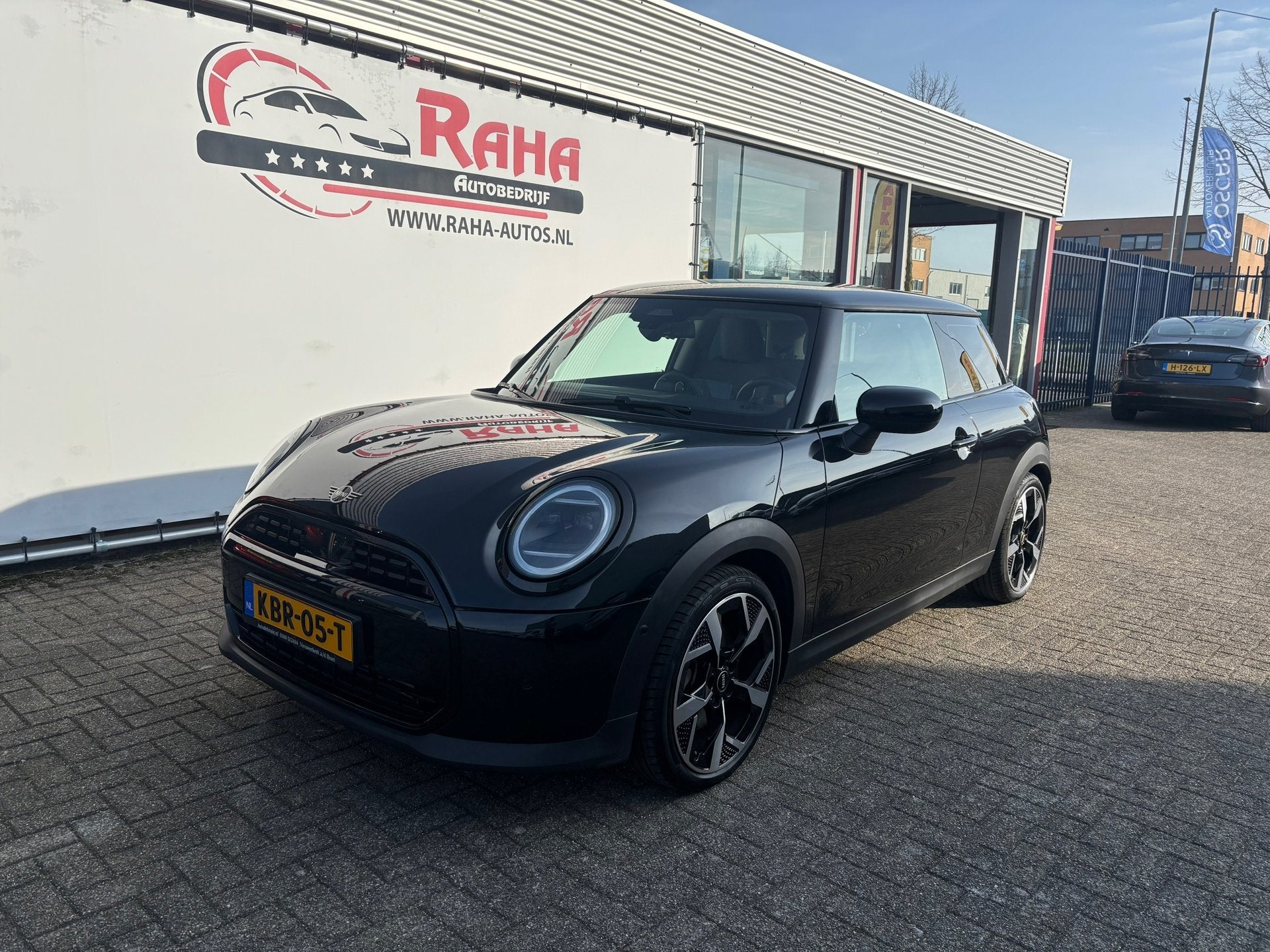 Mini Mini 1.5 Cooper C Essential XS, Auto's, Mini, Gebruikt, 156 pk, 4 stoelen, Zwart