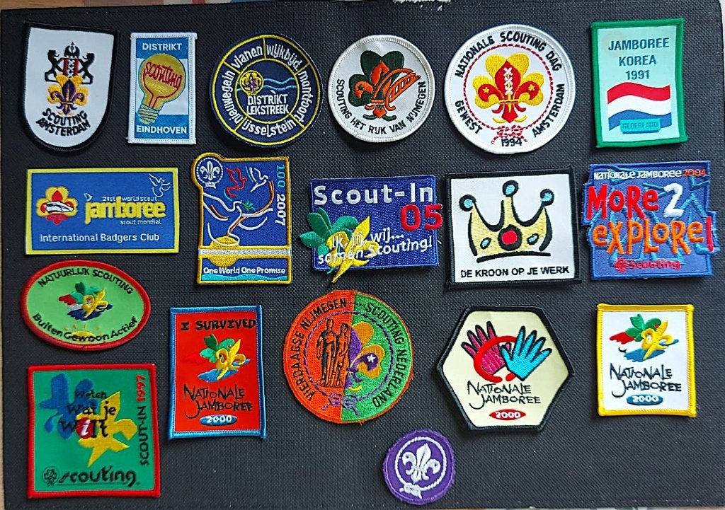 scouting diverse evenementen insignes etc, Verzamelen, Scouting, Ophalen of Verzenden, Zo goed als nieuw, Embleem, Speld of Insigne