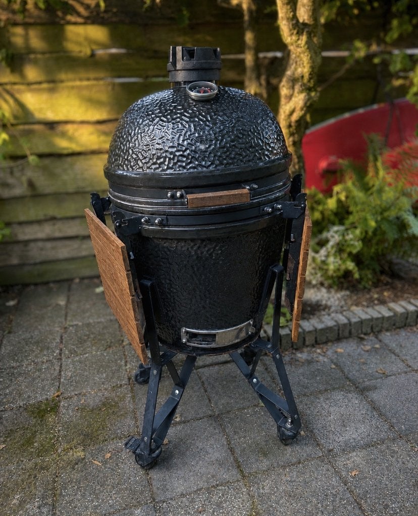BBQ THE BASTARD LARGE, Tuin en Terras, Ophalen, Gebruikt, The Bastard, Met accessoires