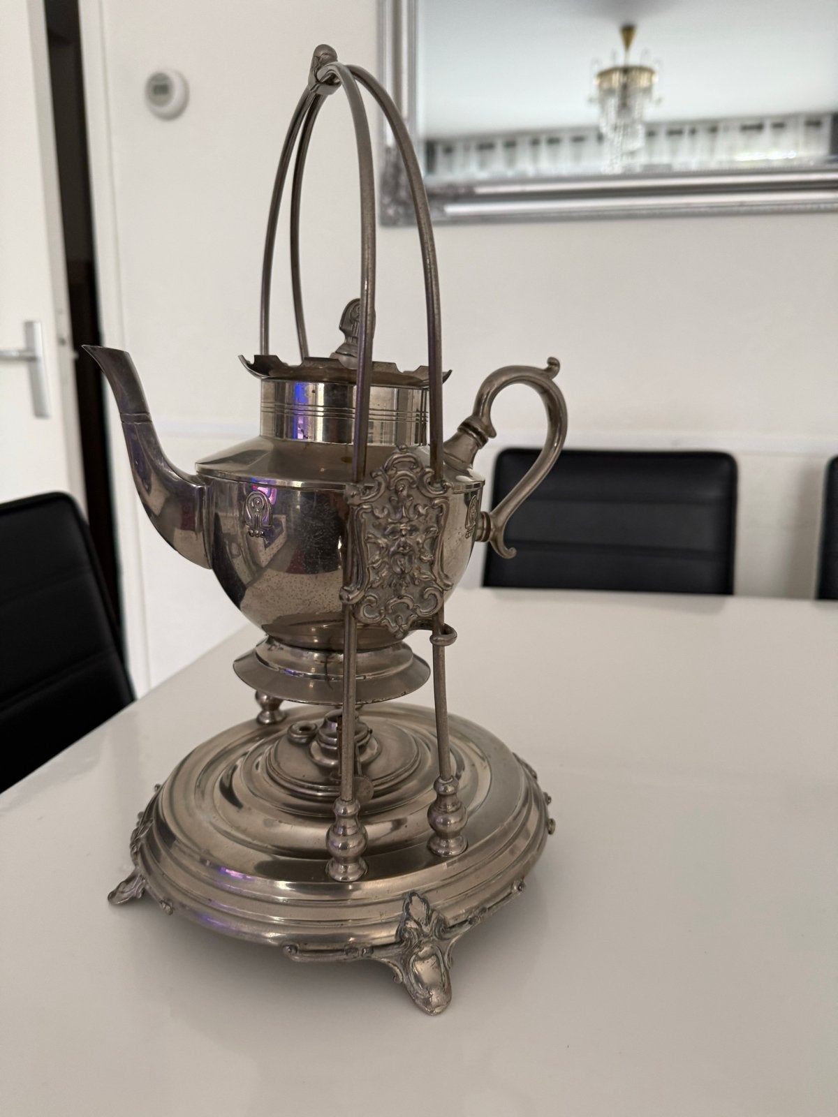 Antieke zilverkleurige theepot met rechaud, Ophalen of Verzenden