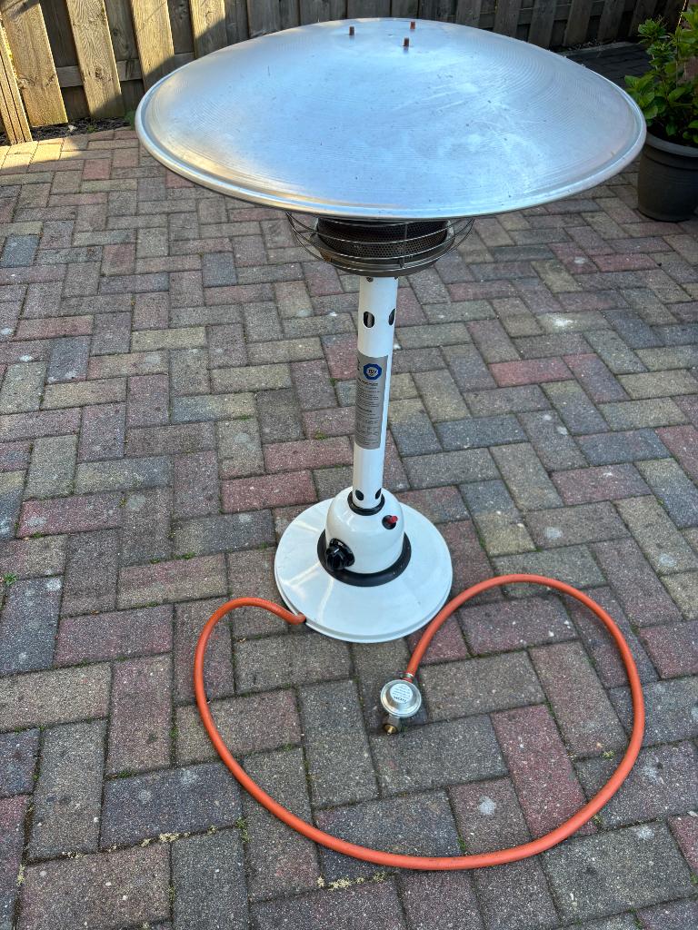 Terrasverwarmer tafelmodel, Ophalen, Zo goed als nieuw, Waterbestendig, Vloer
