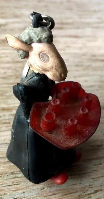 Oude sleutelhanger van Luvil; schaap met dienblad, Verzamelen, Ophalen, Gebruikt, Merk